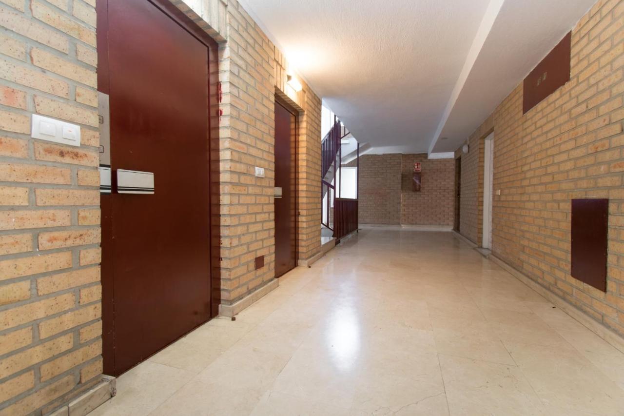 016 Happiness Apartment - Alicante Holiday تورّيفيِخا المظهر الخارجي الصورة
