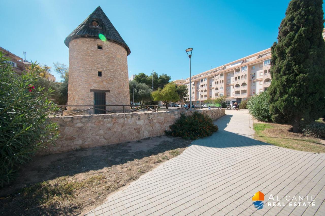 016 Happiness Apartment - Alicante Holiday تورّيفيِخا المظهر الخارجي الصورة